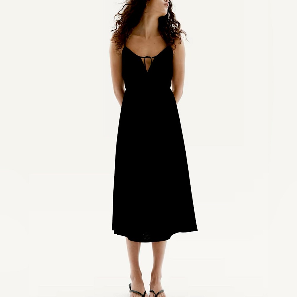 NWT H&M Crinkled Jersey Midi Dress